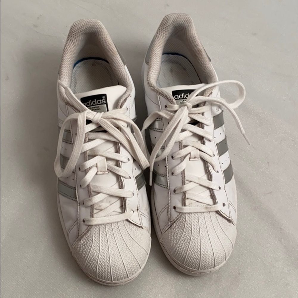 Adidas Superstar white with silver stripes low top sneakers 9